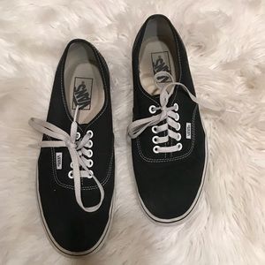 Vans Classic Black and White